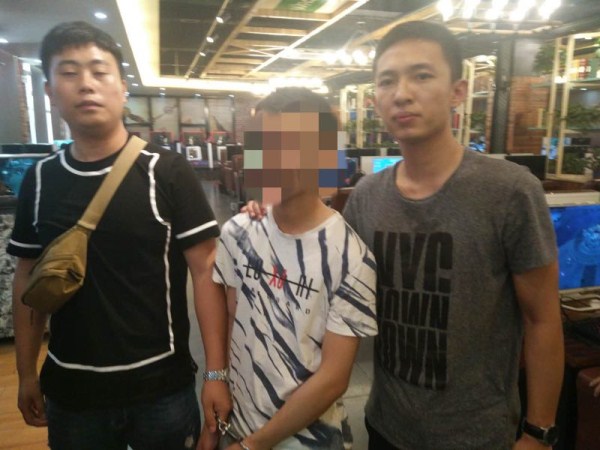 戏精*子骗**一人分饰三角，微商代理丰胸贴结果被骗数千元