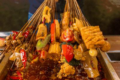 刘建宏三味聊斋谈梅西,三味聊斋刘建宏谈c罗