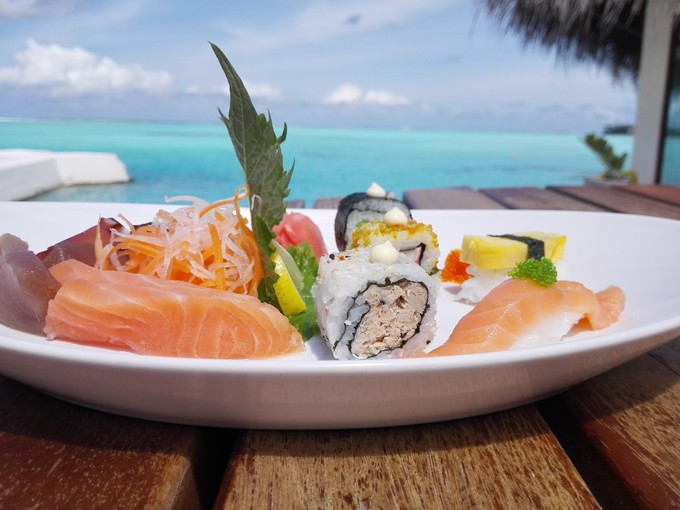 锡婚纪念南京一家3口在马尔代夫奥臻岛OZEN欢度的幸福假期