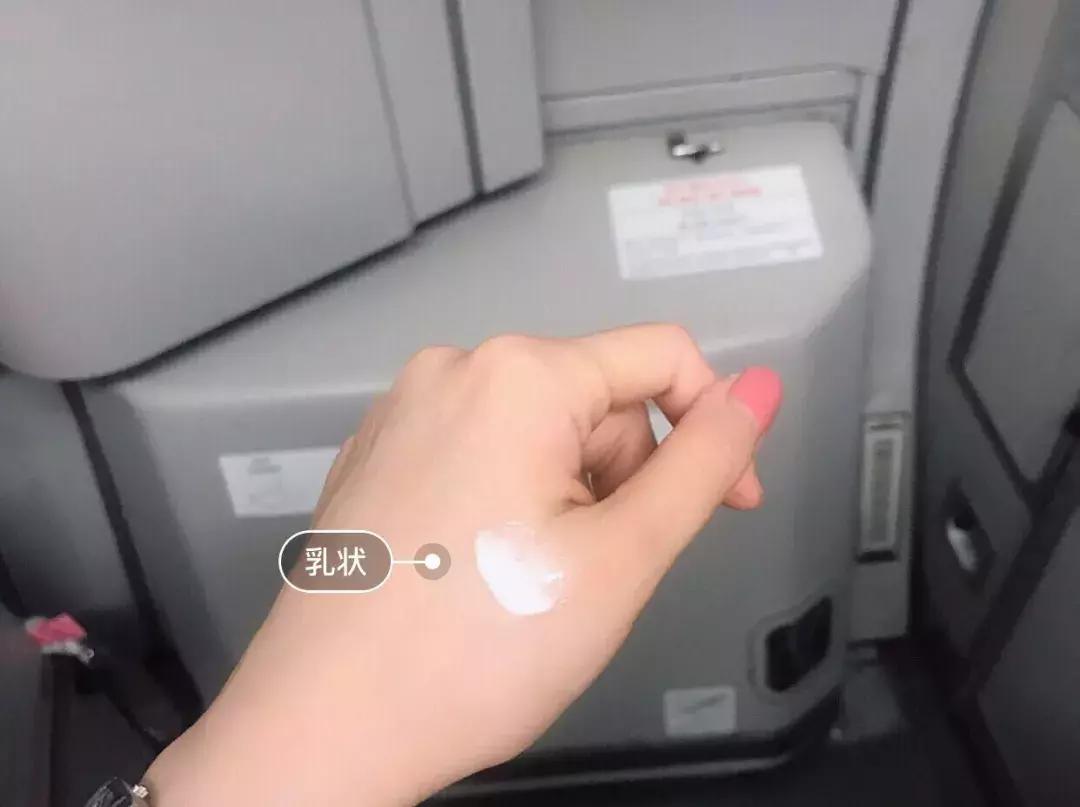 这个夏季不要染的发色,不要粗毛孔赶走草莓鼻