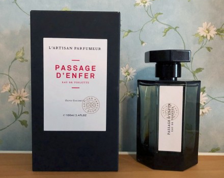 十大最好闻的香水小样,十大让人上瘾的香水