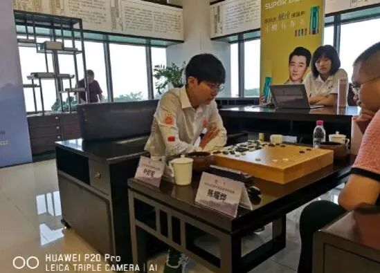 柯洁对韩国棋手连胜纪录,柯洁小组赛全胜出线