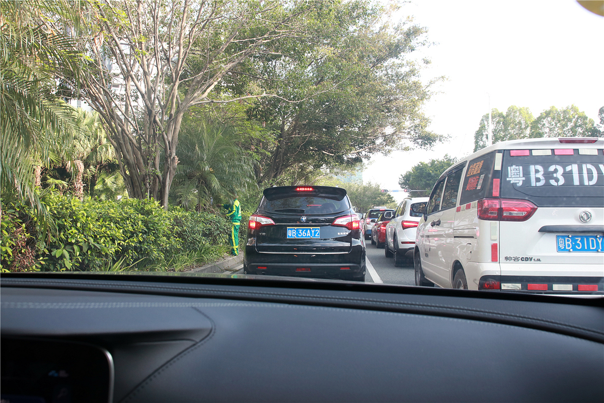 梦想拥有奔驰E的我却先买了华为随行WiFi