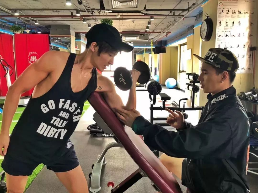 五月连蹦三天迪,每天还是少女肌