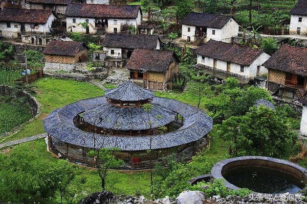 中国秘境巴马长寿之路,来到了传说中的世界巴马长寿乡