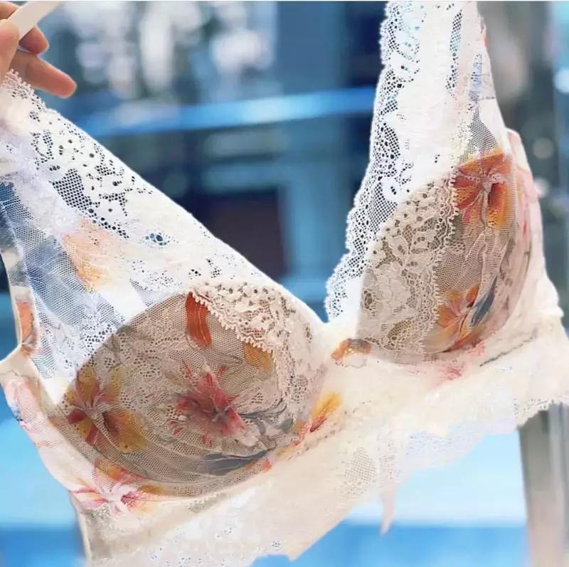 平胸内衣购买不空杯夏季,平胸穿什么胸罩不显胸型