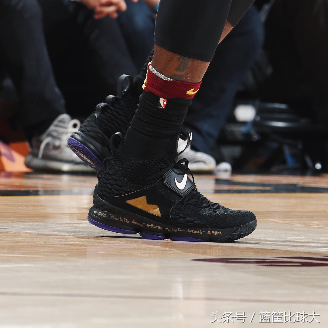 jr上脚球鞋,jr总决赛球鞋