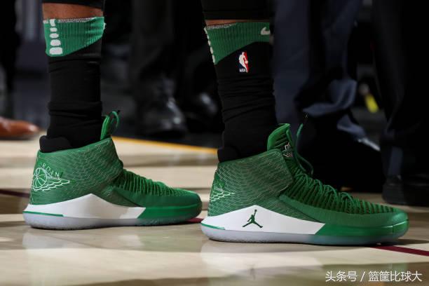 jr上脚球鞋,jr总决赛球鞋