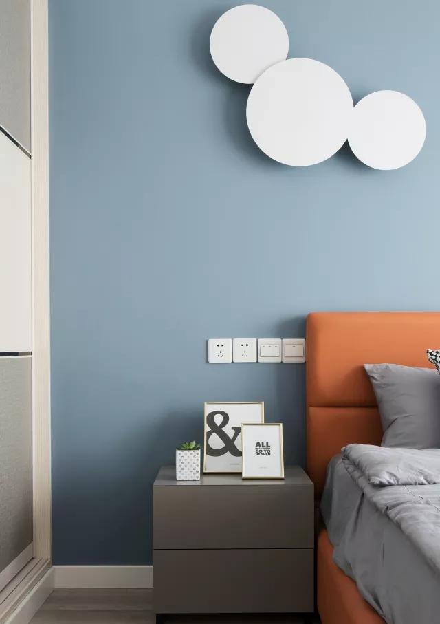 客厅特别暗怎么拯救灯光,客厅太暗了补救效果图