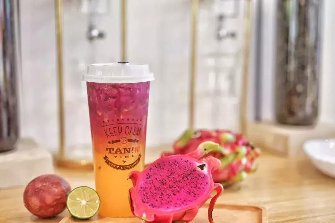 夏天拍美照这家店的饮品绝对少不了,单品吸睛程度100%