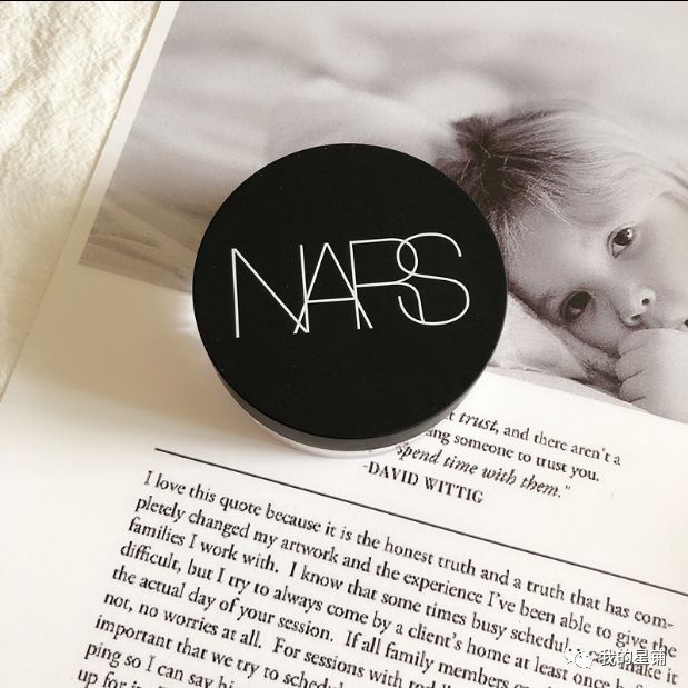 定妆控油防脱妆散粉推荐哪款,控油防水防汗定妆散粉不脱妆