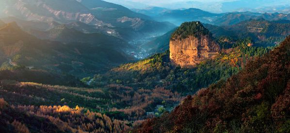 麦积山石窟研学活动天水逸夫中学,麦积山石窟研学旅行