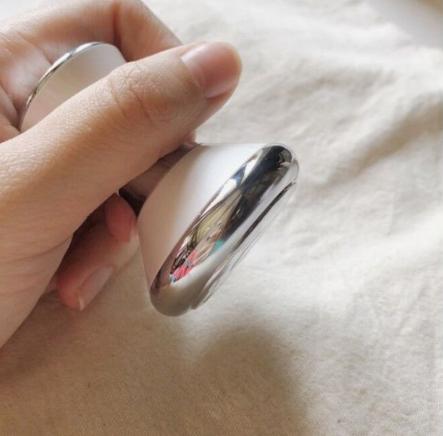 LU一丝发现Olay磁力小哑铃用处多多快来入手一枚吧