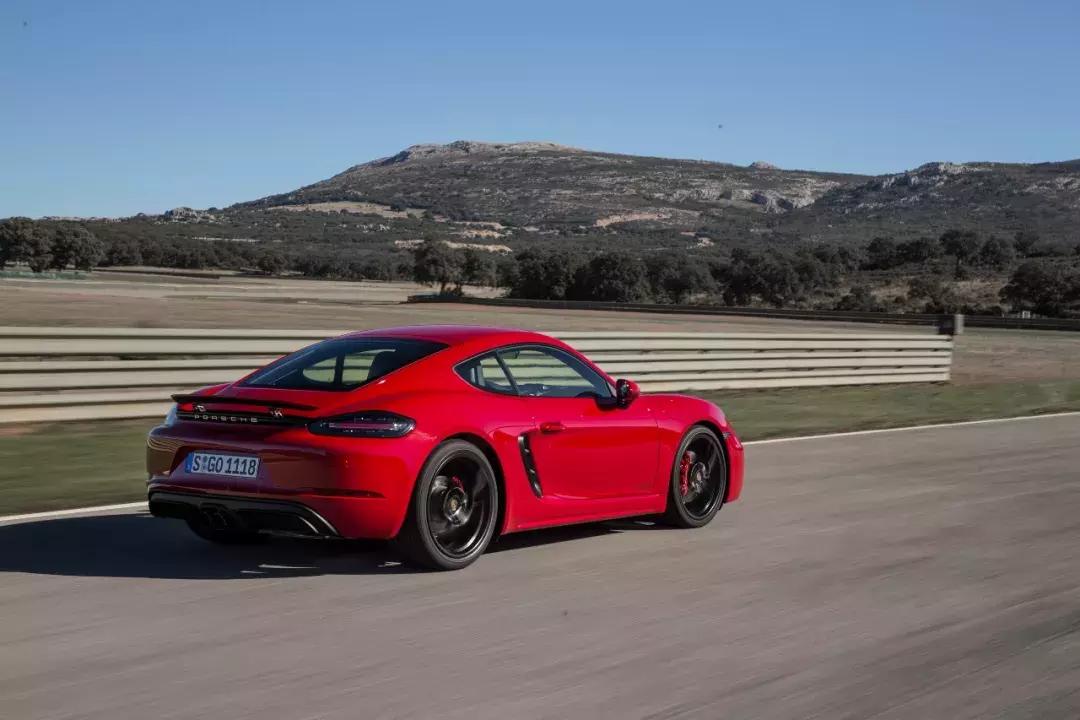 保时捷718caymans和gts,保时捷718caymangt4rs选配