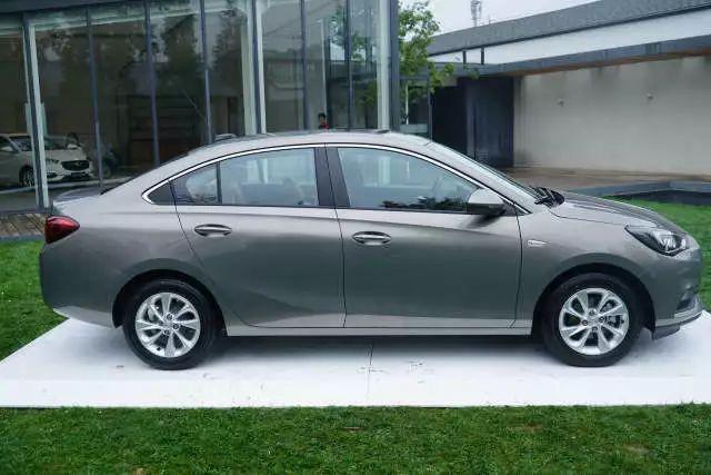 别克凯越全方位介绍,别克凯越自动经典款