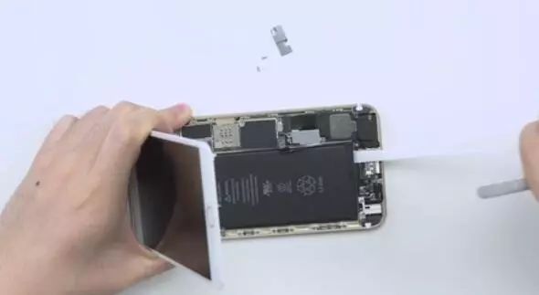 如何跳过充电宝的自动开关,快速解除充电宝休眠状态