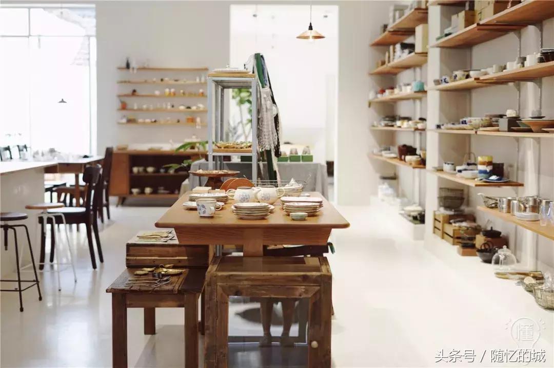 除了挖走北上广的年轻人,杭州还要掏空他们的钱包