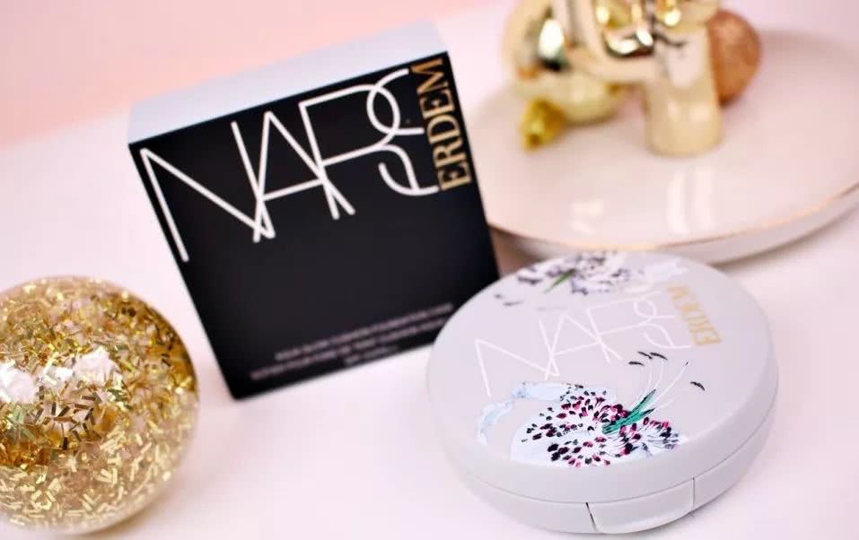 这个牌子出什么都火到断货，女生必须入一个