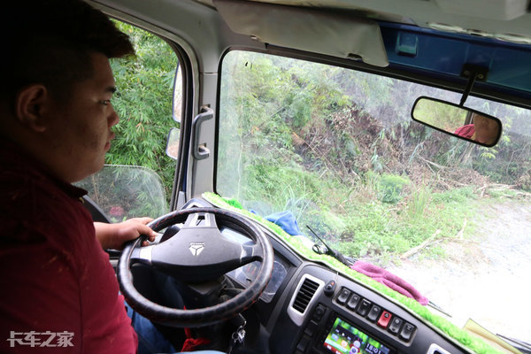 不怕陷车的履带车,不怕陷车