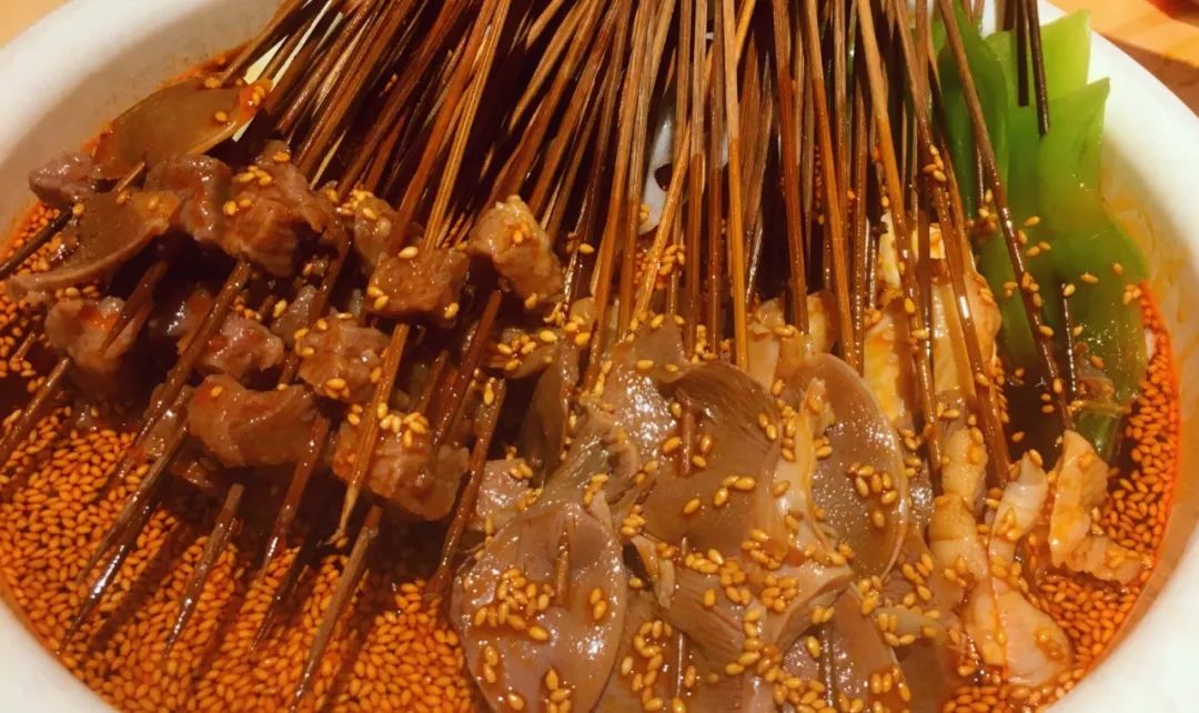 冒菜火锅麻辣烫钵钵鸡有什么区别,串串麻辣烫冷锅串串钵钵鸡