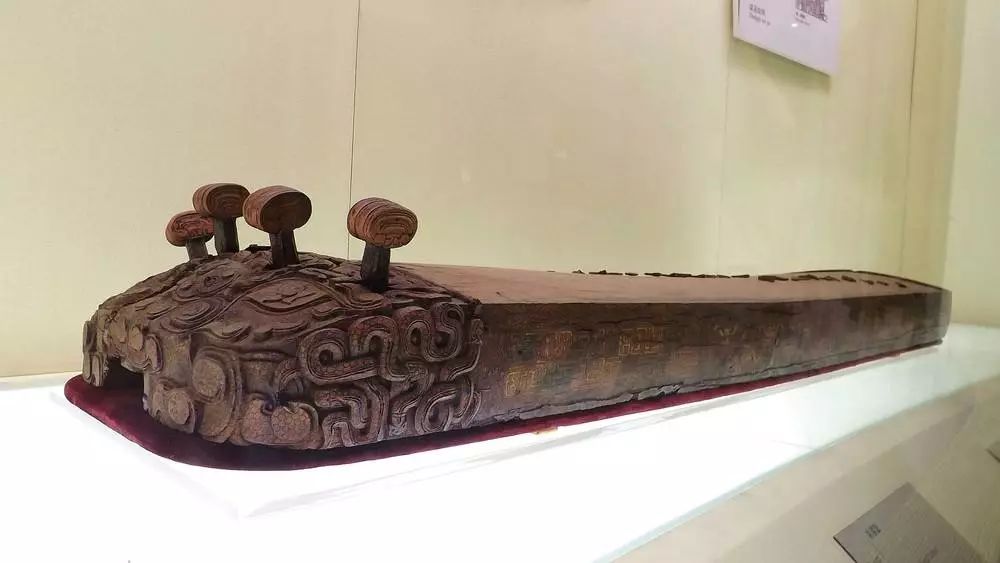 漆器竖琴,漆器乐器