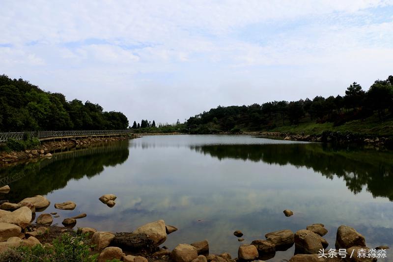火山爆发后形成的著名景点,火山喷发会形成哪些景点