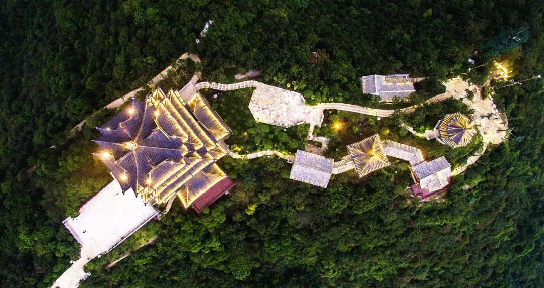 望宸阁灯光,望宸阁赏月亮