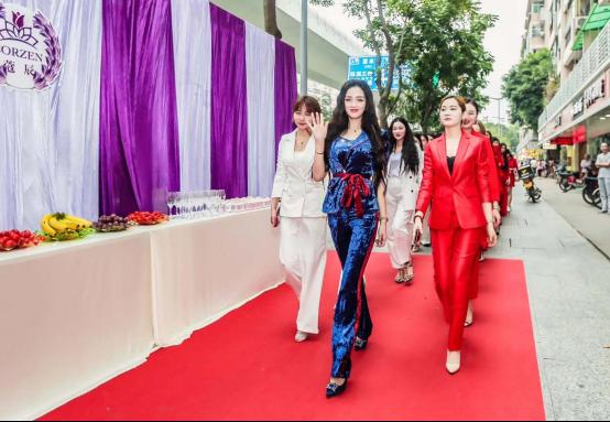 蔻辰气垫是紫色和粉色哪个好用,蔻辰气垫第一层和第二层怎么用