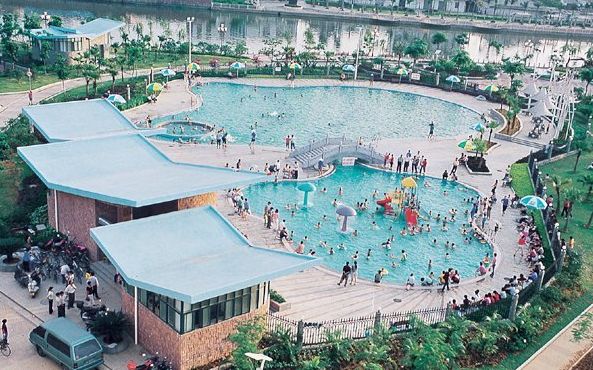 热浪湾沙滩海滨泳场,世界人气最旺海滩泳场