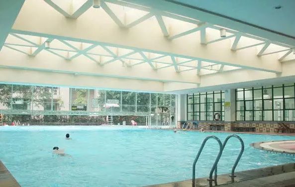 热浪湾沙滩海滨泳场,世界人气最旺海滩泳场