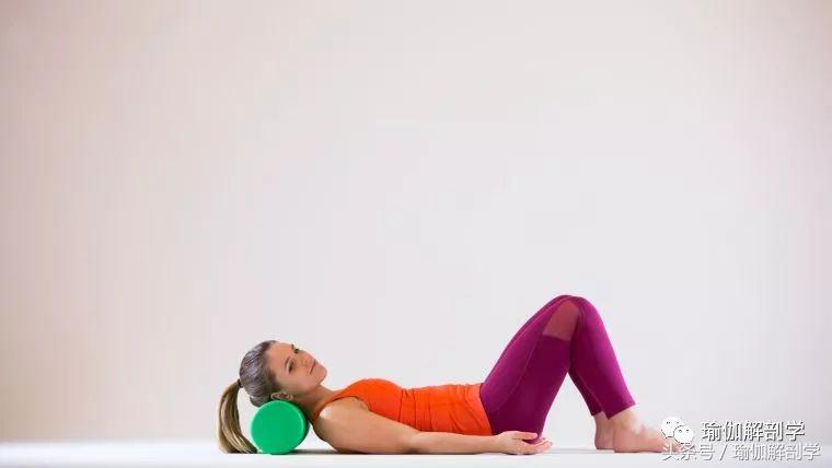 在家放松腰部的方法,自己在家如何放松全身