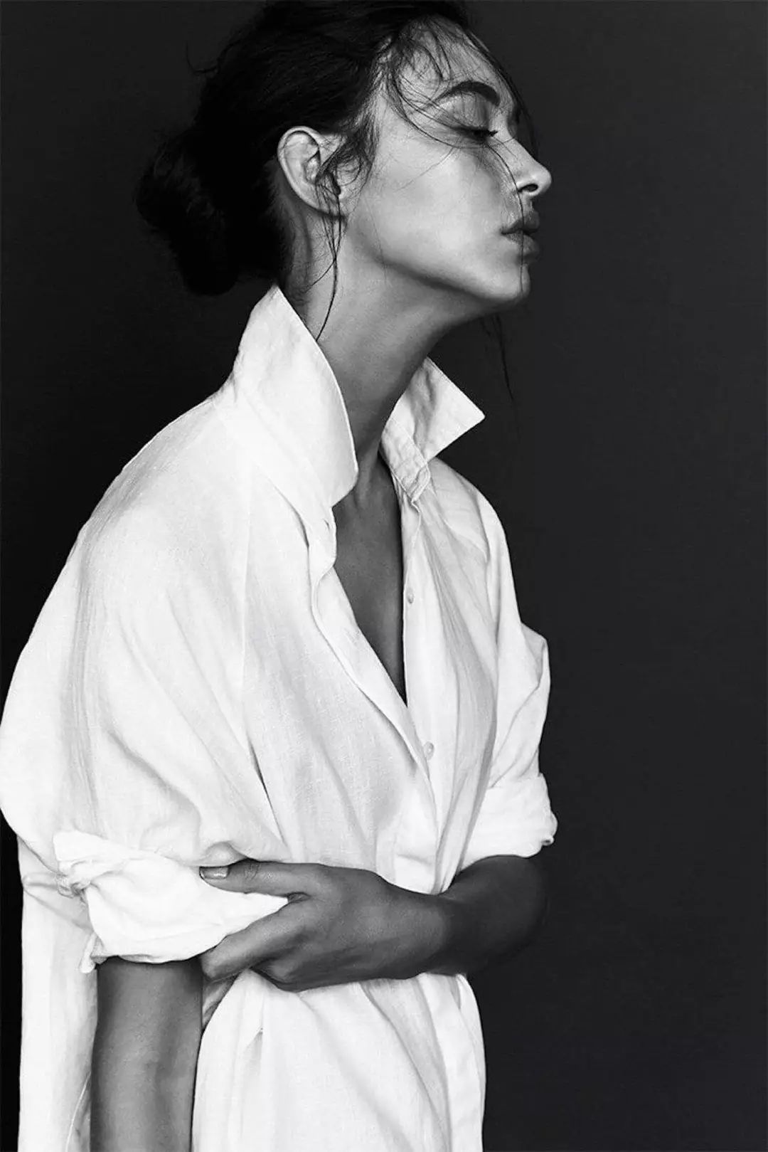 圆脸方脸不好看?是你领子没选对!陈妍希的包子脸秒变“土包子”