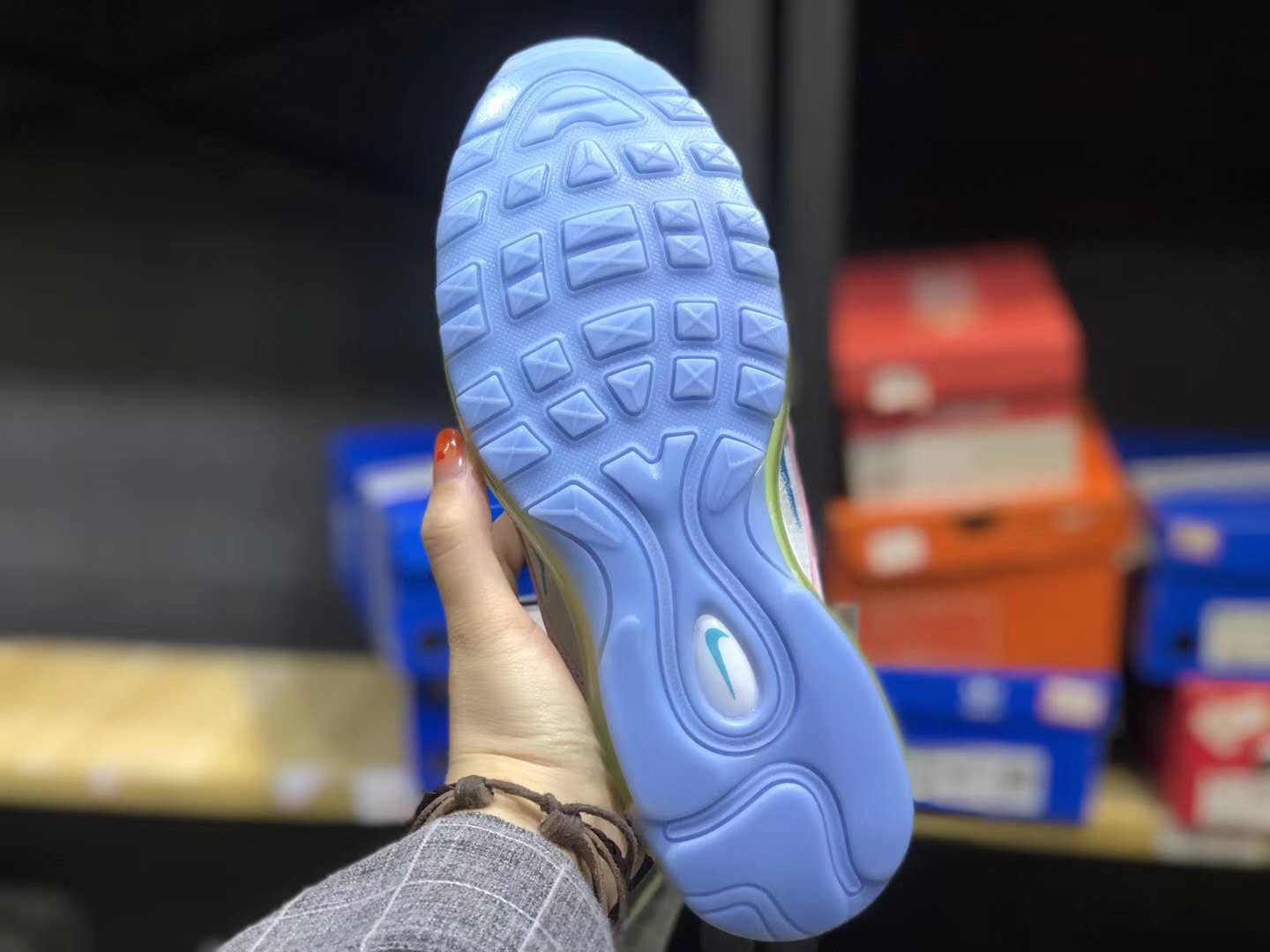 nikeairmax97璺戦瀷娴嬭瘎 (nike airmax 97 鏄笓涓氳窇闉嬪悧)