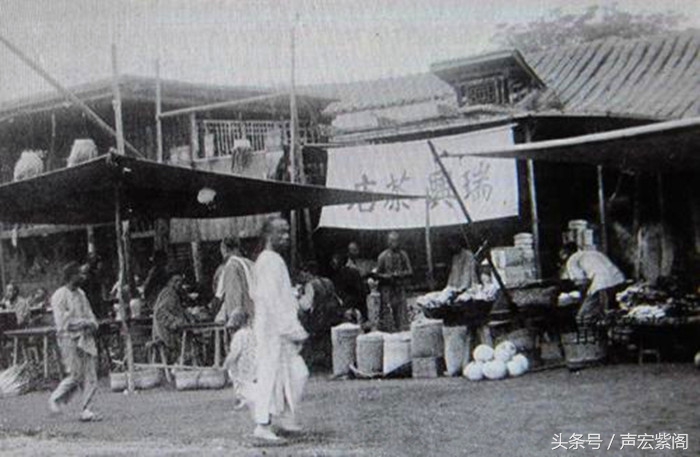 民国年间河北赵县康黑子北京访茶，买回一个“千里白光照妖灯”