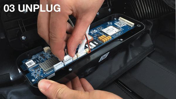 航空公司一纸禁令，智能行李箱行业颓然「将死」