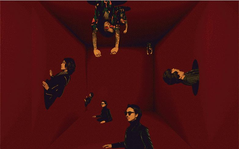 开车听歌不够燥?人人巴士带你去草莓现场!