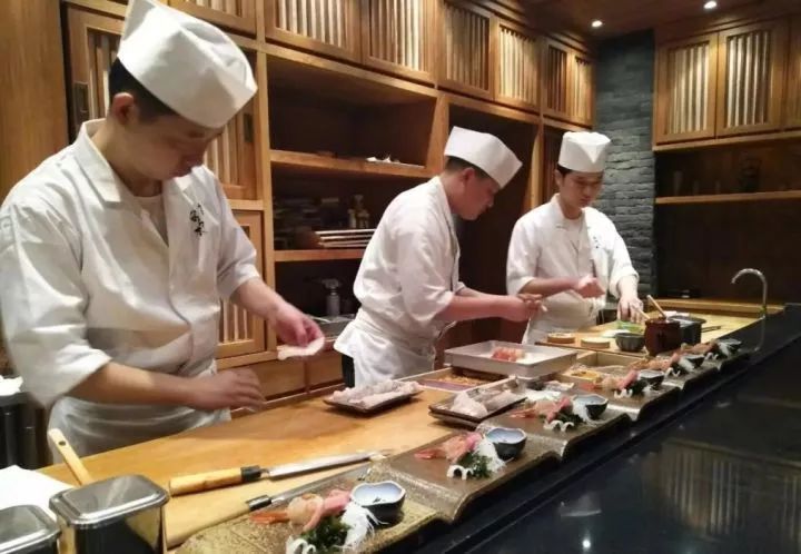 不要吓我完整版,明星高颜值又好吃的高级餐厅