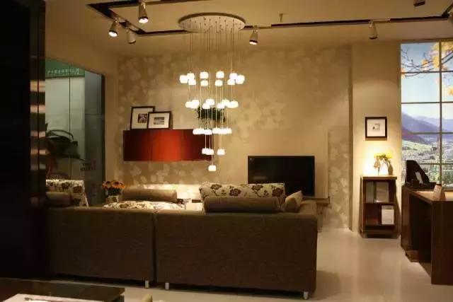 刚结婚儿媳妇和婆婆就打架,刚结婚媳妇吵架要离婚