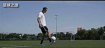 足球起球花式技巧,5种简单的花式足球动作
