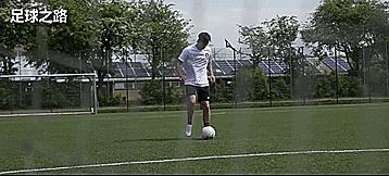 足球起球花式技巧,5种简单的花式足球动作