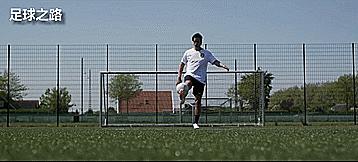 足球起球花式技巧,5种简单的花式足球动作