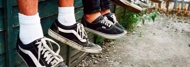 穿着好看舒服的休闲鞋,穿上休闲又时尚美鞋