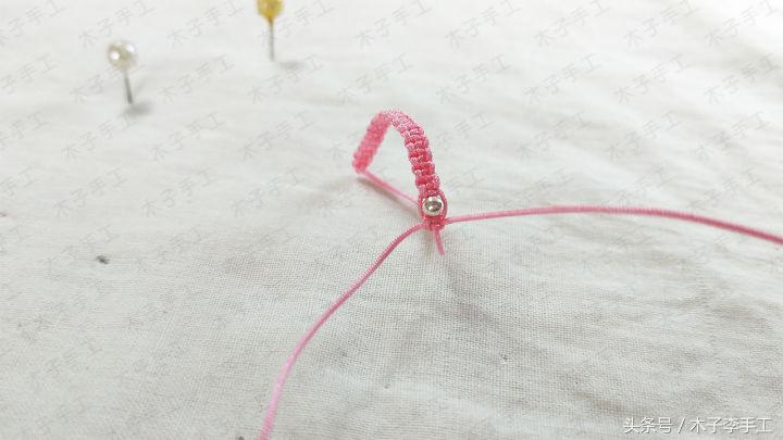 用红绳编戒指平结,平结戒指慢动作编法教程