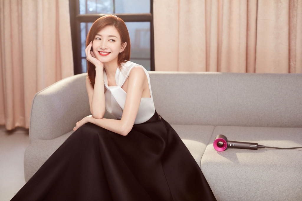 吹风机自然干,戴森吹风机真的可以不伤头发吗