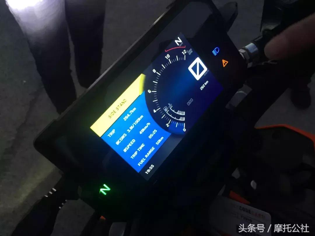 2018款ktm390duke极速,2018年ktm390duke怎么调仪表