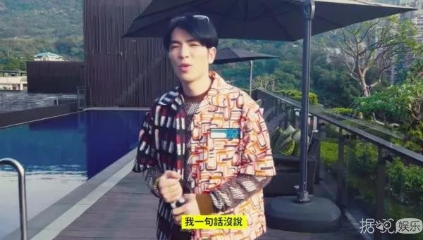 最豪华足球场草坪,足球场豪宅