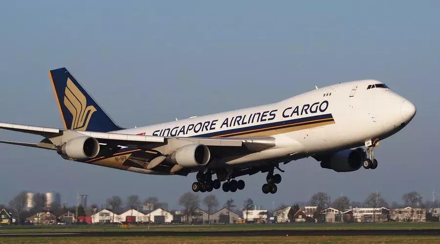 中国游客入境需携带大量现金,个人携带东西入境被扣怎么办