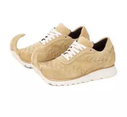 杨幂刘雯秋冬潮品,杨幂刘雯都为超长大衣着迷