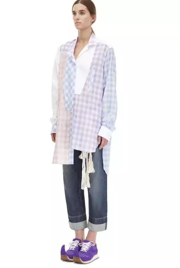 杨幂刘雯秋冬潮品,杨幂刘雯都为超长大衣着迷