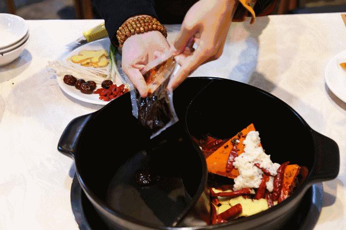 串串香加盟店市场前景如何,串串香生意火爆的原因